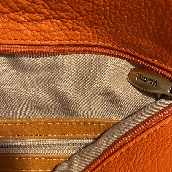 Valentina Italian Leather Handbag - Picture 10 of 10